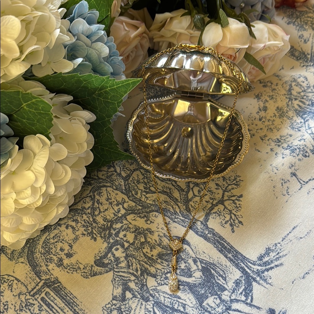 Vintage Swarovski Gold Necklace